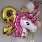 Шар розовый единорог